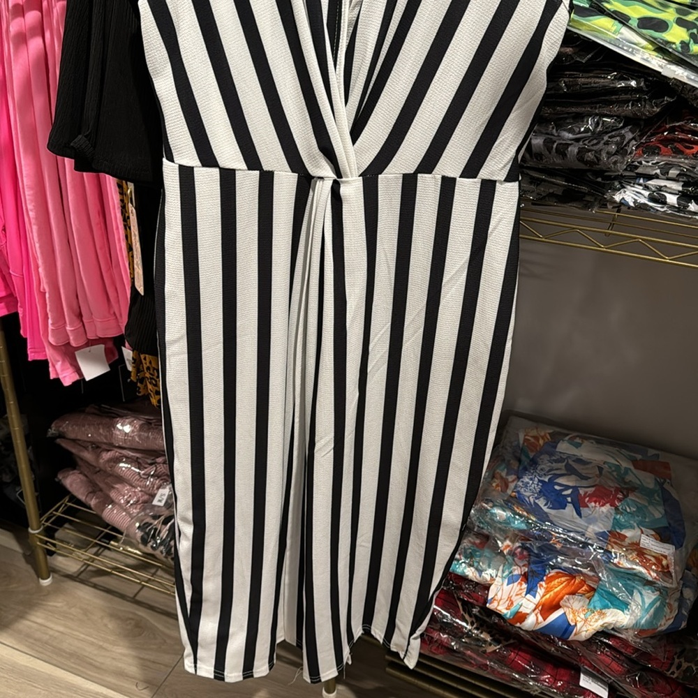 Striped dress - Picture 3 of 6